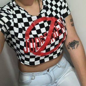 Fashion nova crop top